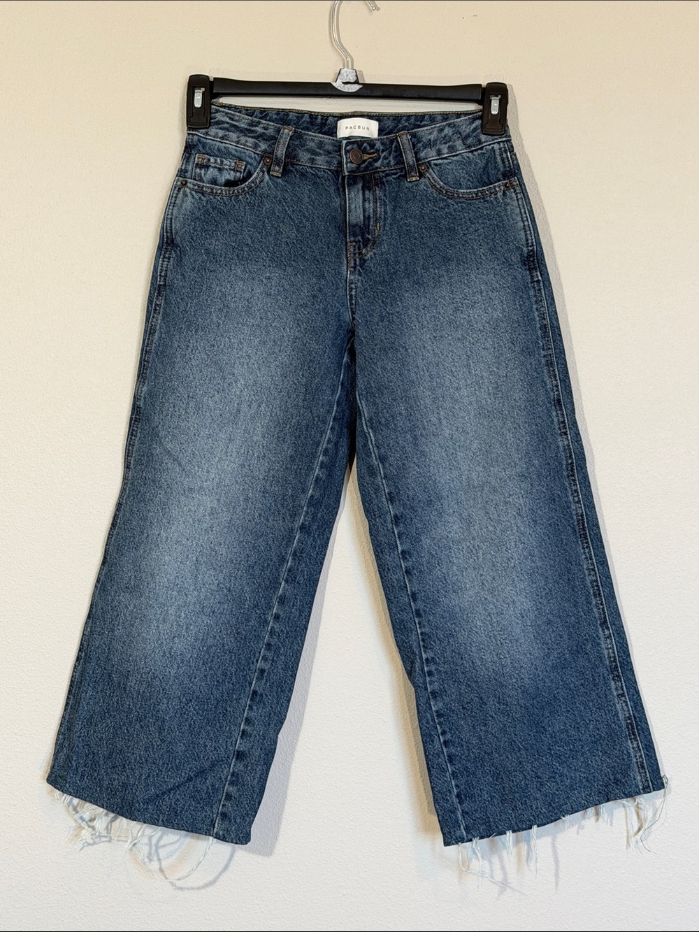 PacSun Casey Low Rise Baggy Frayed Hem Women's Jeans - Blue, size 24